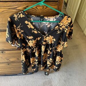 Hipster blouse, Leasty curve (SHEIN)